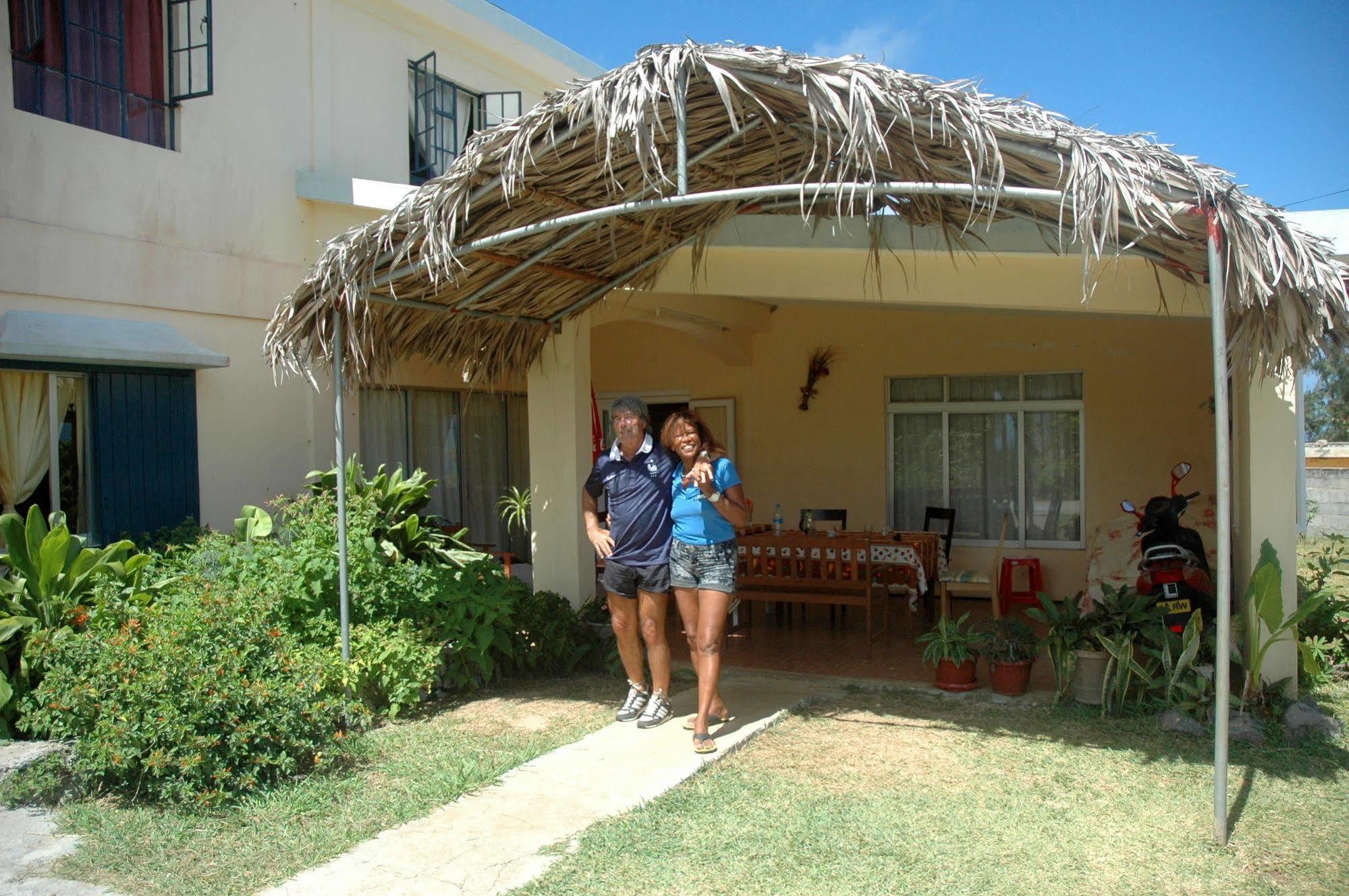 Reve Des Iles Guesthouse Gravier Екстериор снимка